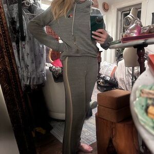 Aviator Nation - grey set